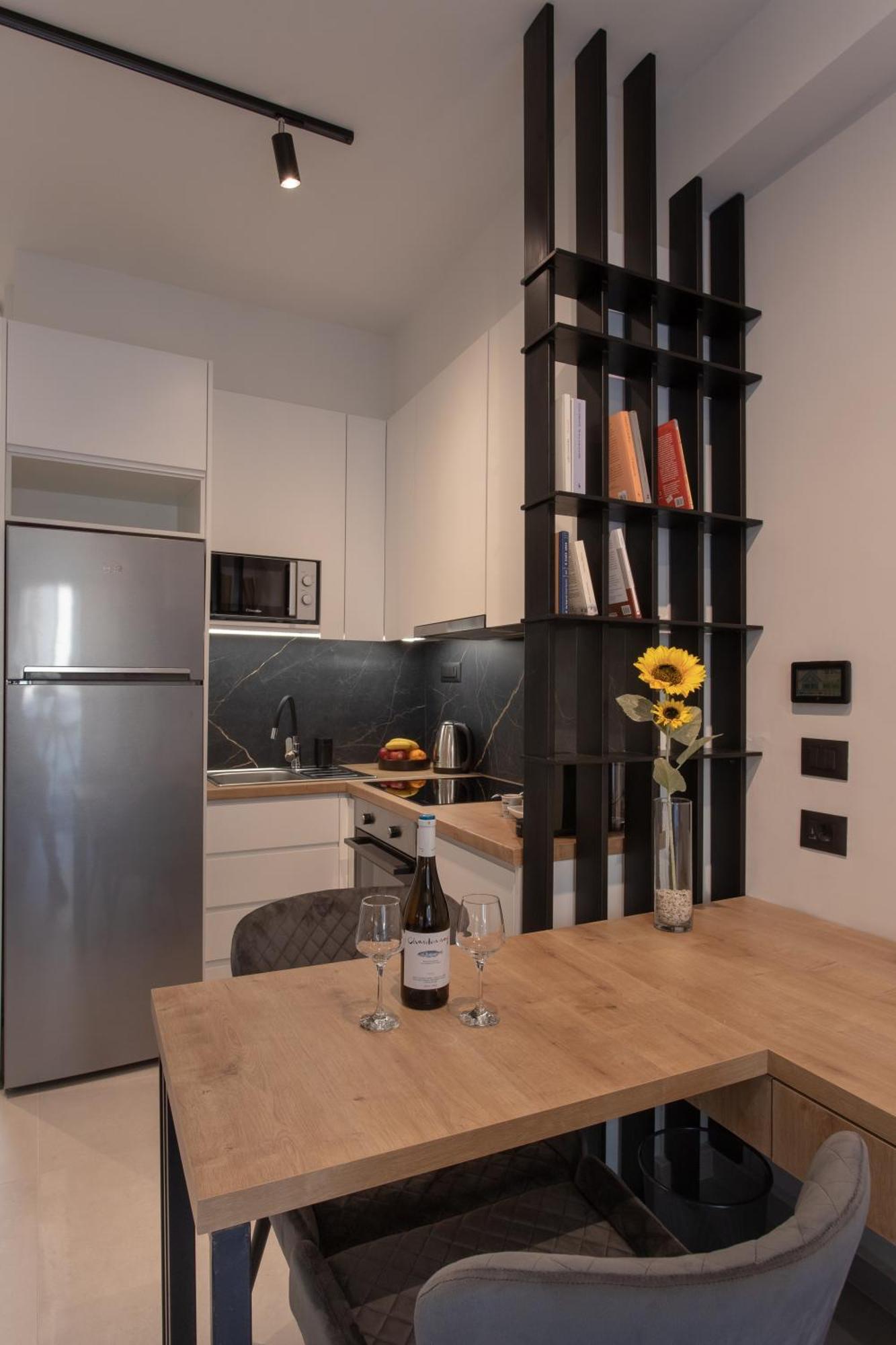 Sunflower Smartliving Suites Candia Esterno foto